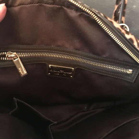 Salvatore Ferragamo Fiamma Leopard Handbag - Picture 10 of 12